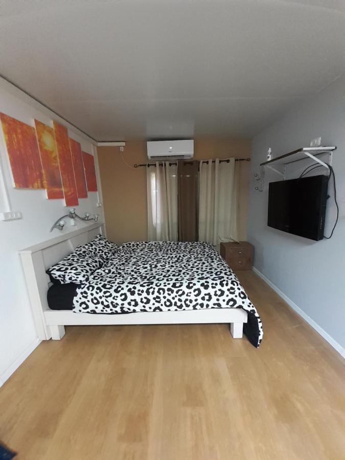 Suite- Studio- Zimmer Bet Sheʼan Εξωτερικό φωτογραφία